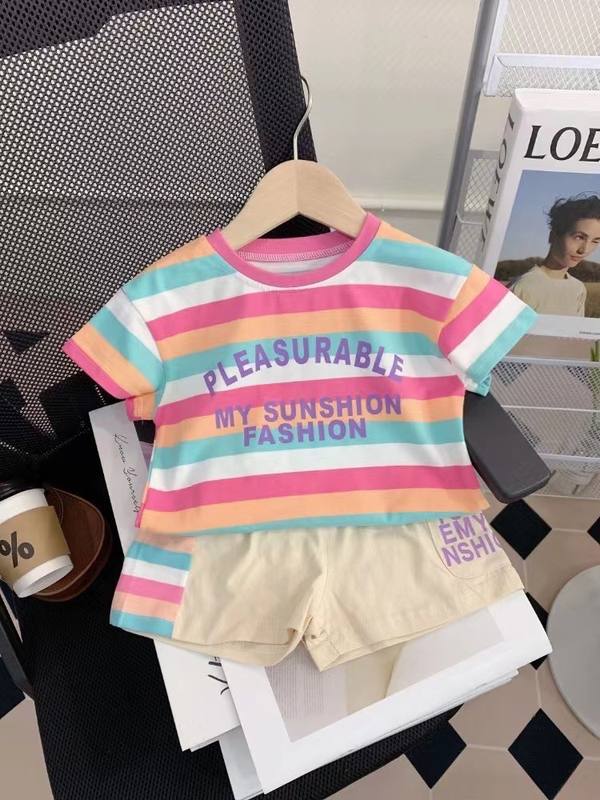 Girls Chinese Text Pink Suit – Rs.1079 – Sheinn Pakistan