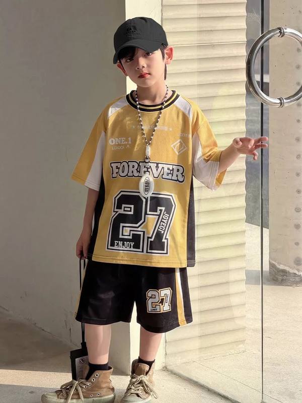 Boys Black Side Panel Suit – Rs.1079 – Sheinn Pakistan