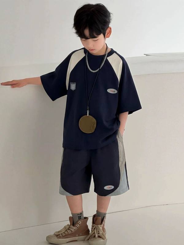 Boys Grey Minimal Oversize Suit – Rs.1079 – Sheinn Pakistan