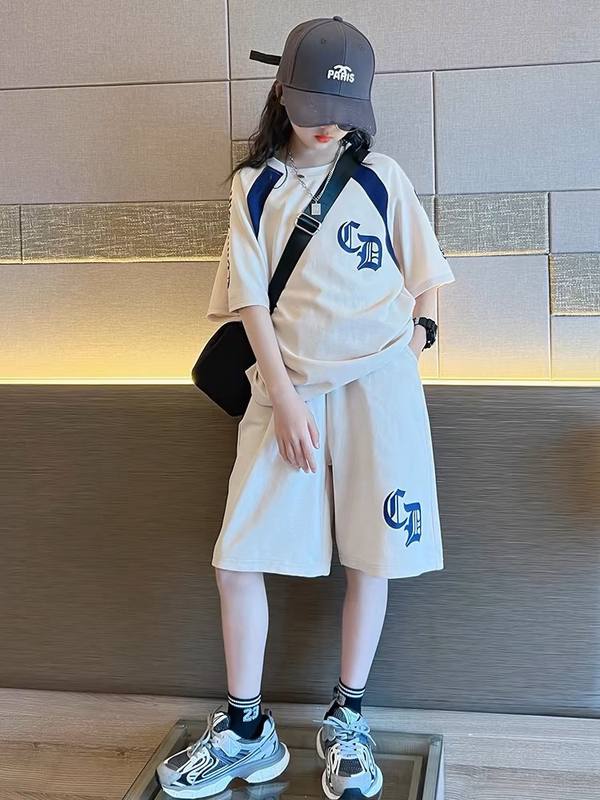 Boys MEDM Letter Navy Suit – Rs.1079 – Sheinn Pakistan